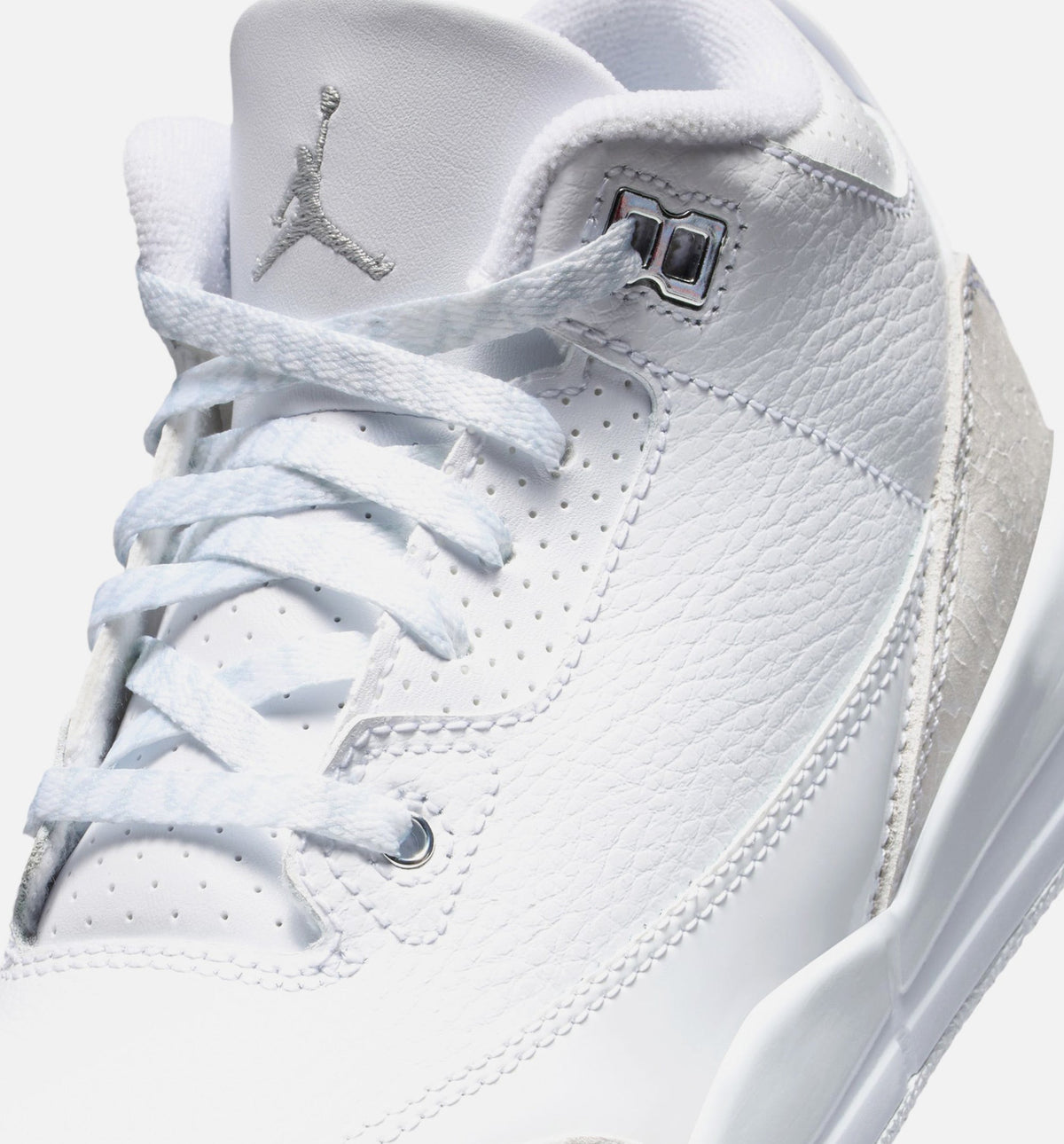 Air Jordan 3 Retro White And Silver Preschool Lifestyle Shoes - White/Metallic Silver