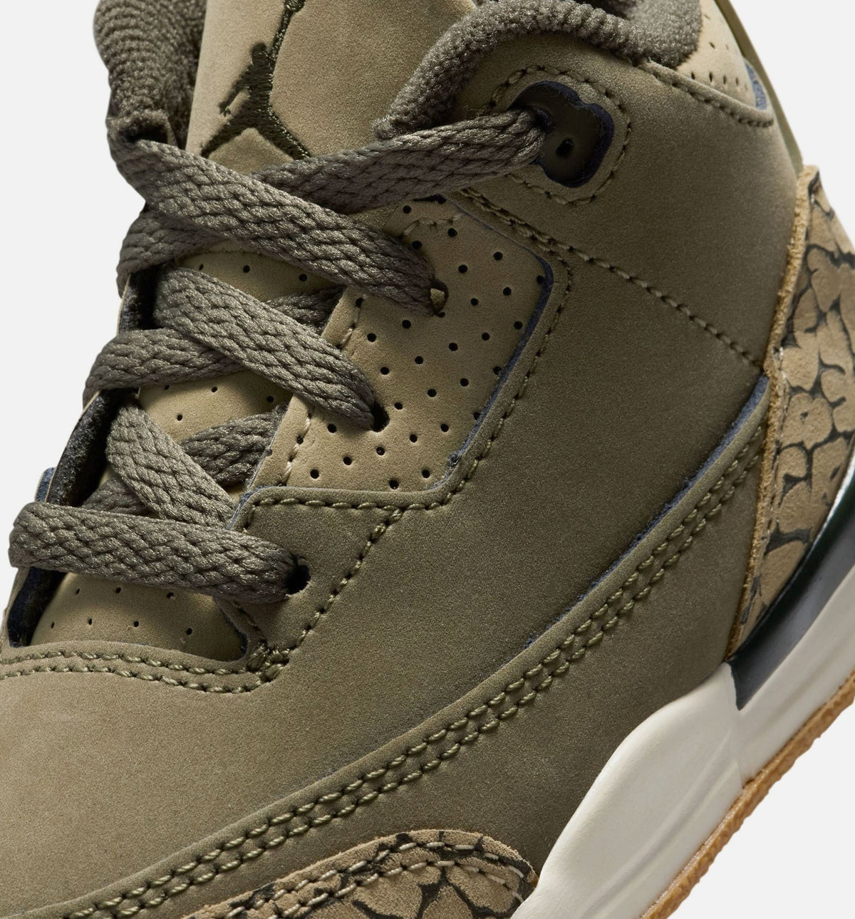 Air Jordan 3 Retro Medium Olive Infant & Toddler Lifestyle Shoes - Medium Olive/Sequoia/Neutral Olive/Sail