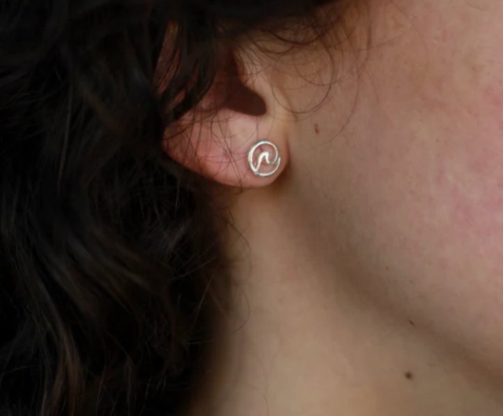 Circle Wave Stud Earring