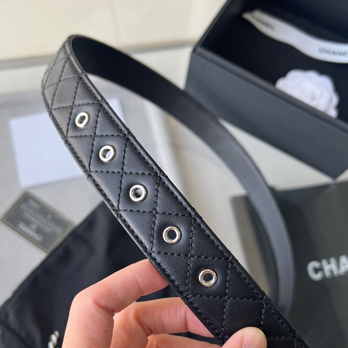 CHANEL 25S BELT 30 MM IN BLACK CALFSKIN 616606