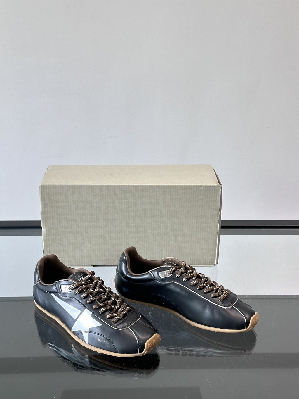 Golden Goose Star Low-Top Sneakers - Gum Sole