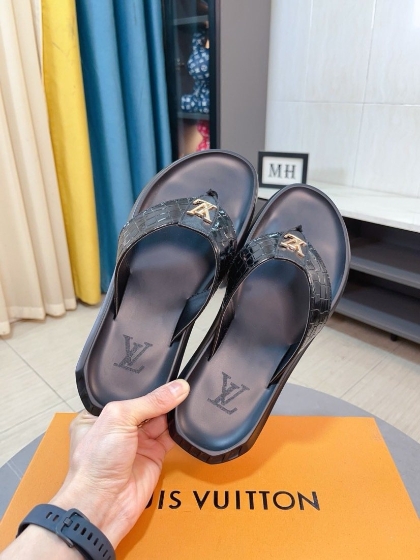 Louis Vuitton Men's Crocodile-Embossed Thong Sandals