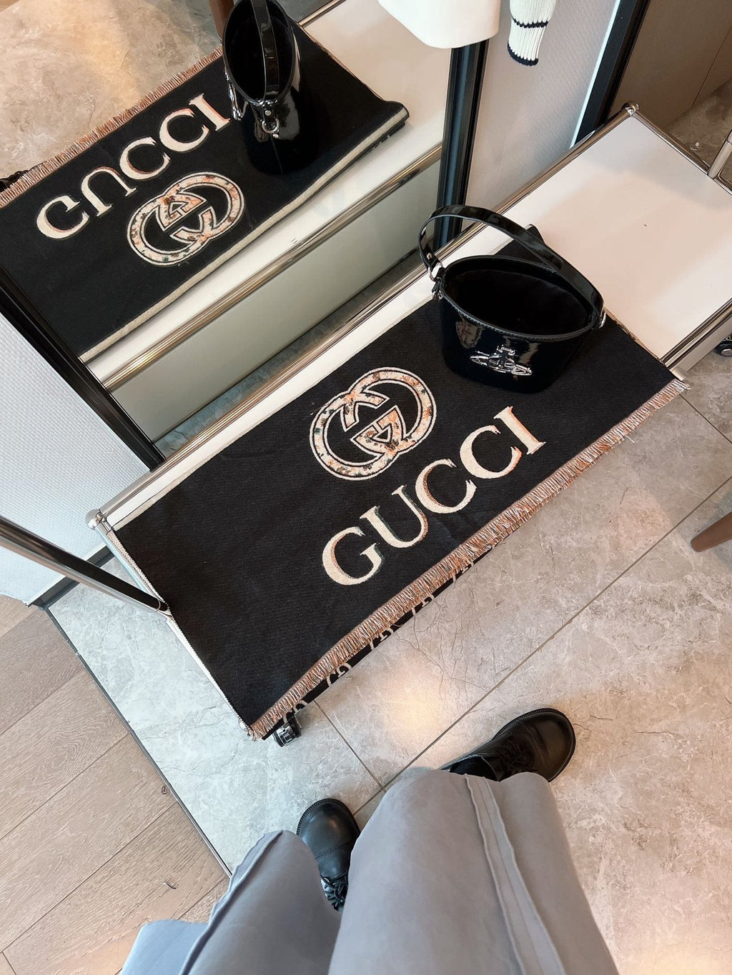 Gucci Jacquard Logo Scarf