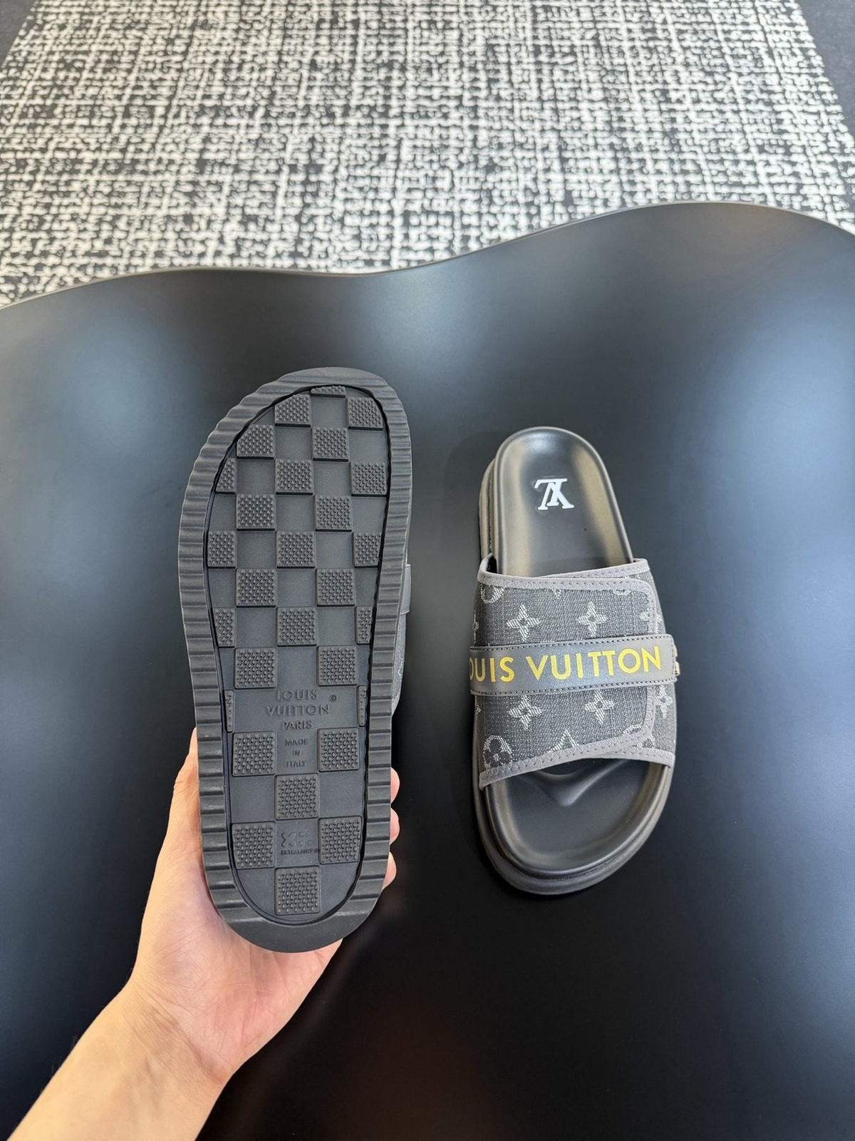 Louis Vuitton Patterned Strap Slide Sandals