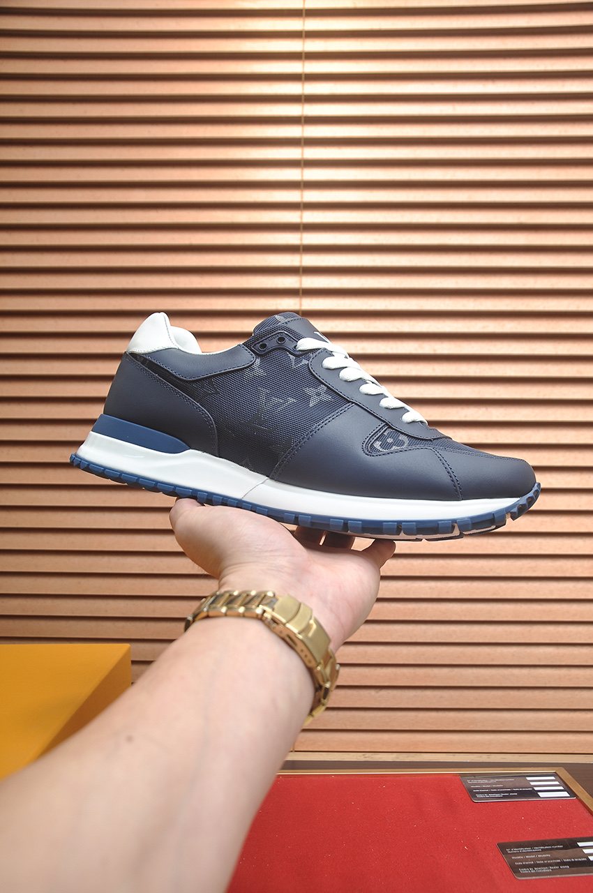 Louis Vuitton Monogram Low-Top Sneakers - Smooth Leather Upper